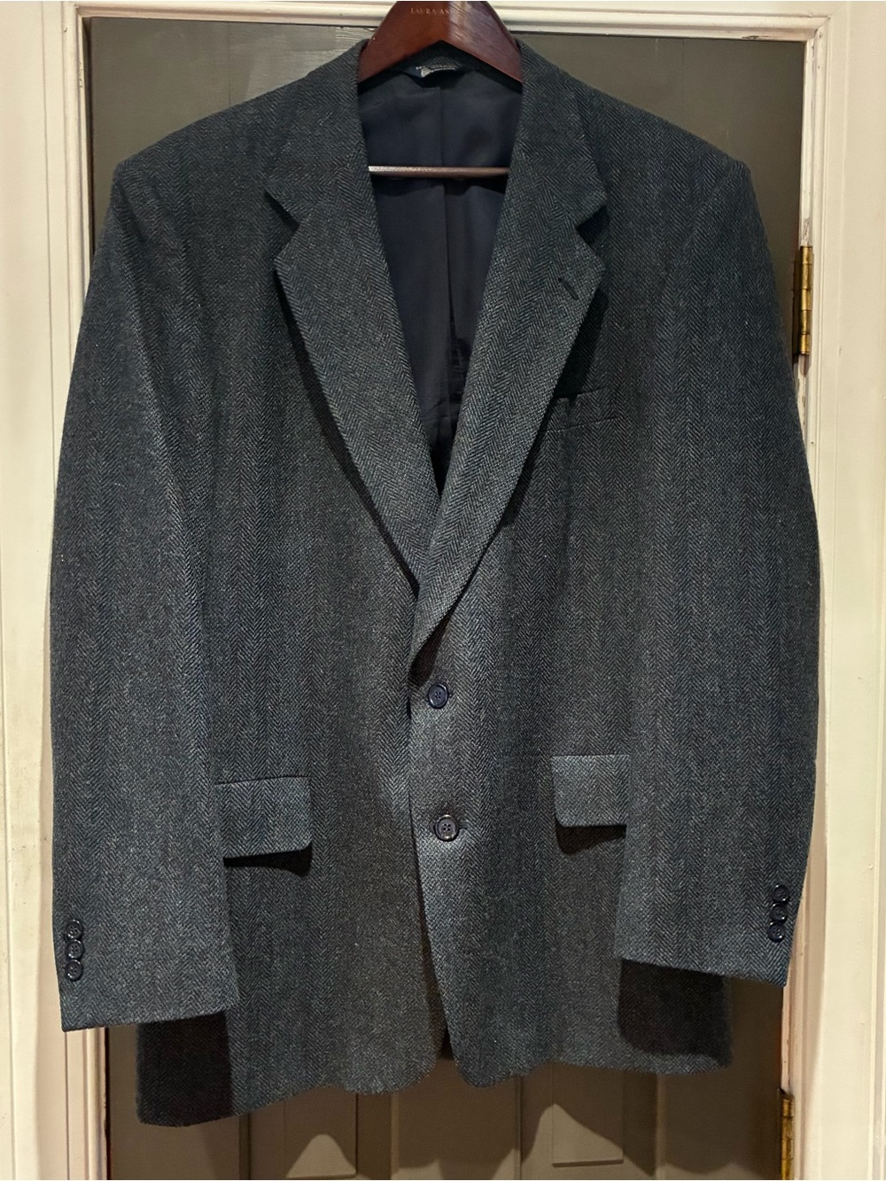 Men's blue wool Herringbone Blazer - Classic Two-Button Sport Coat